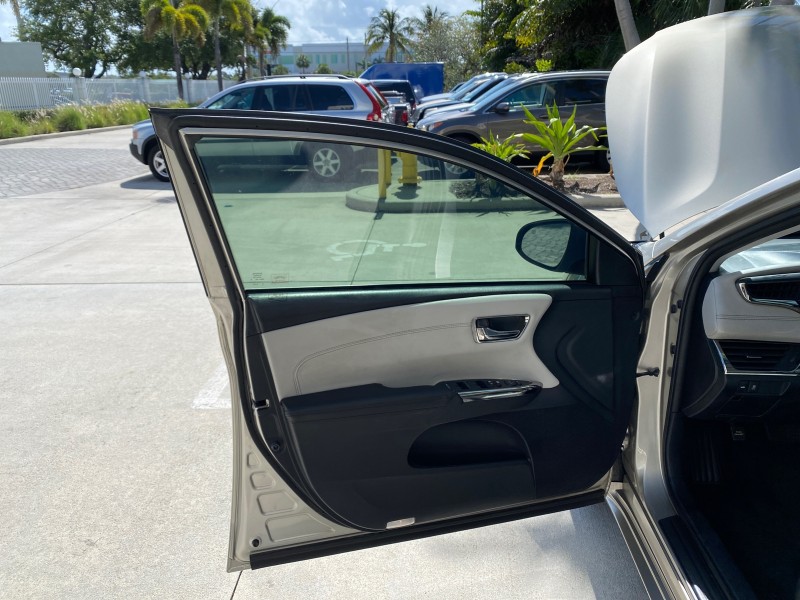 2013 Toyota Avalon XLE Premium LOW MILES 56,196 in , 