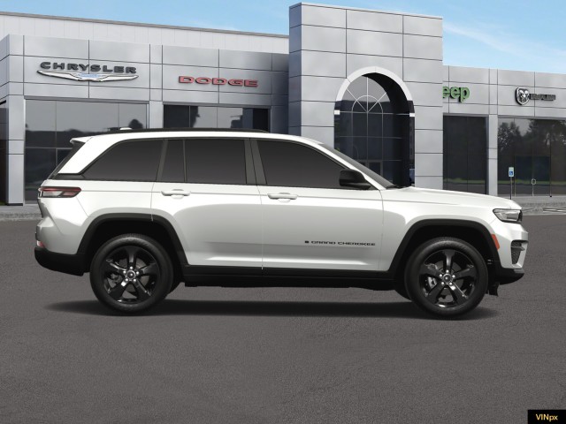 2024 Jeep Grand Cherokee Altitude X 4x4 9