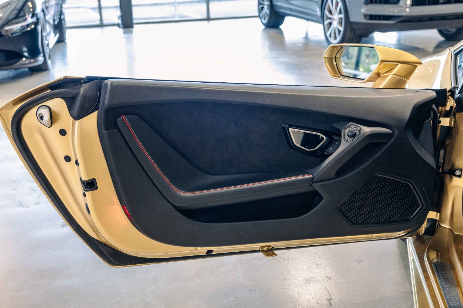 Used Car 2020 Lamborghini Huracan Evo  For Sale Under $280,000 In Boerne, Texas