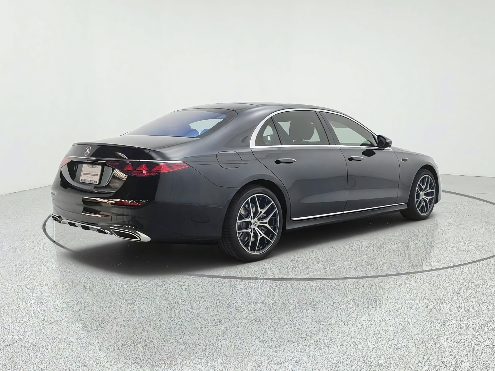 New 2027 Black Mercedes-Benz S 500 4MATIC® Sedan image 5