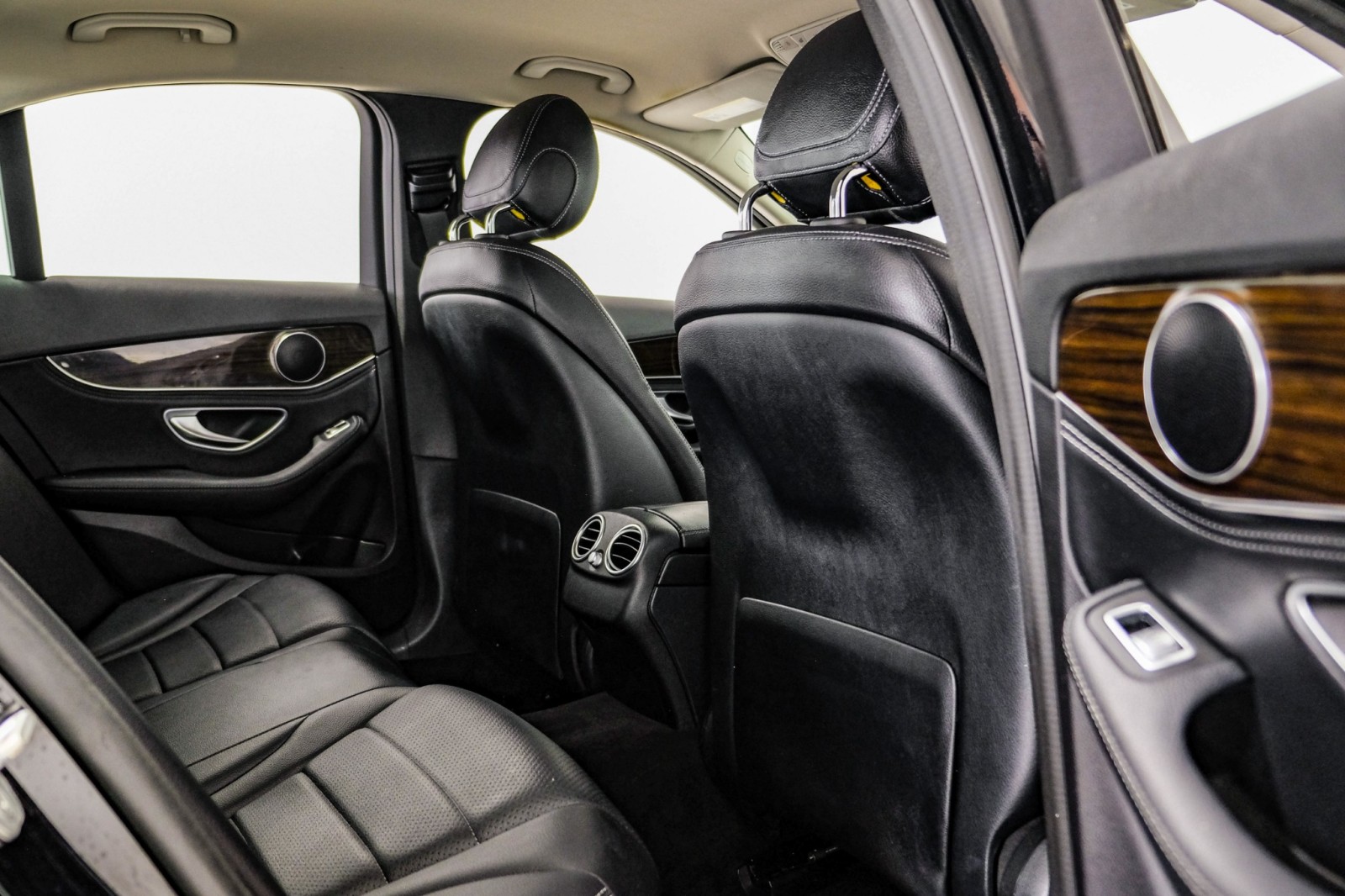 2015 Mercedes-Benz C300 SPORT BLIND SPOT ASSIST NAVIGATION LEATHER SEATS R 36