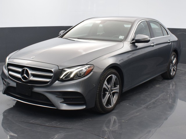 Certified Pre Owned 18 Mercedes Benz E Class E 300 Sedan In Houston Ja Acceleride