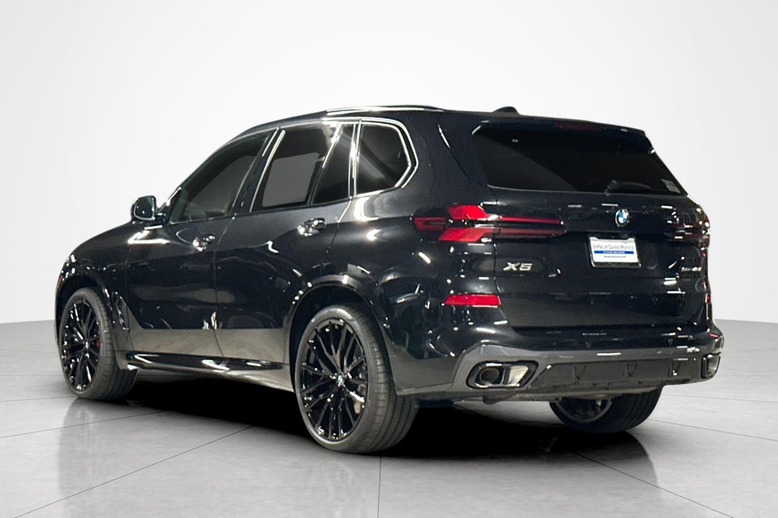 New 2026 Black Sapphire Metallic BMW sDrive40i image 3