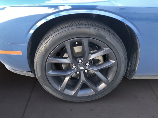 2021 Dodge Challenger SXT 14