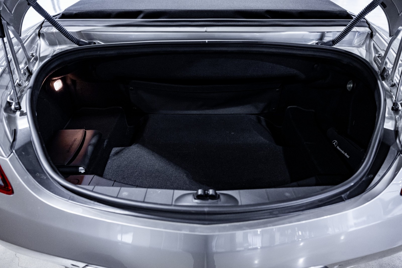 Used Car 2012 Mercedes-benz Sls Amg  Sls Amg For Sale Under $150,000 In Boerne, Texas