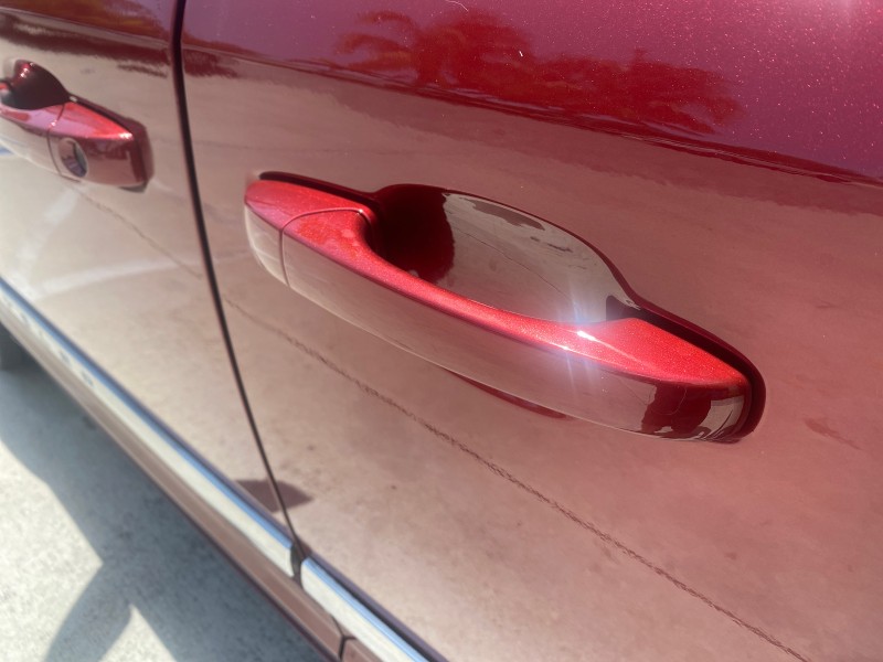 2012 Chrysler Town & Country 1 OWNER LOW MILES 58.411 in , 