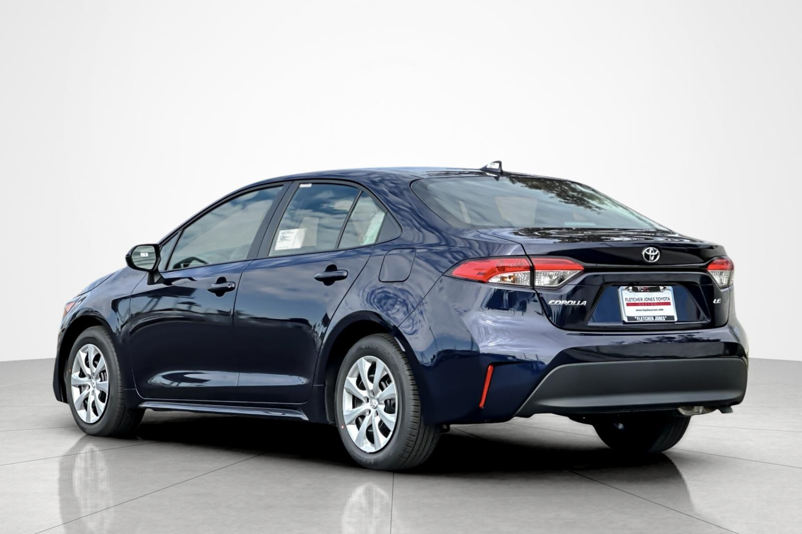 2026 Toyota Corolla LE photo 3
