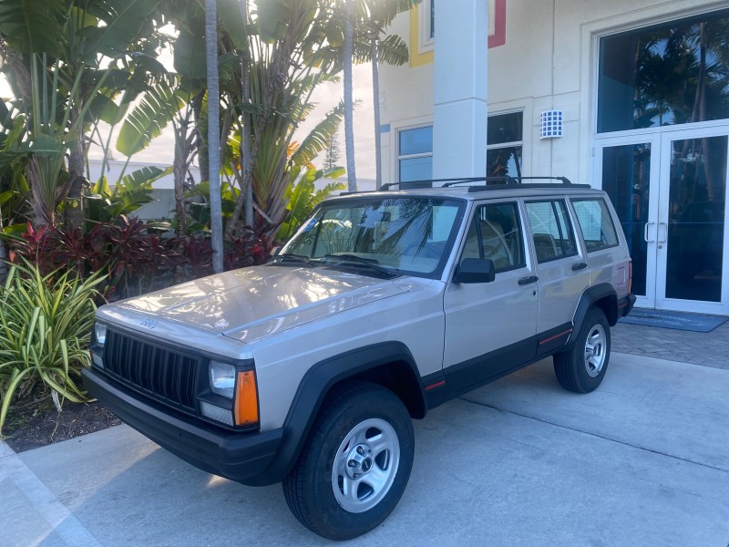 1996 Jeep Cherokee Sport FL LOW MILES 77,388 4WD 4.0 6 CYL in , 