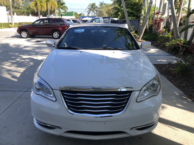 2014 Chrysler 200 Touring FLORIDA in pompano beach, Florida