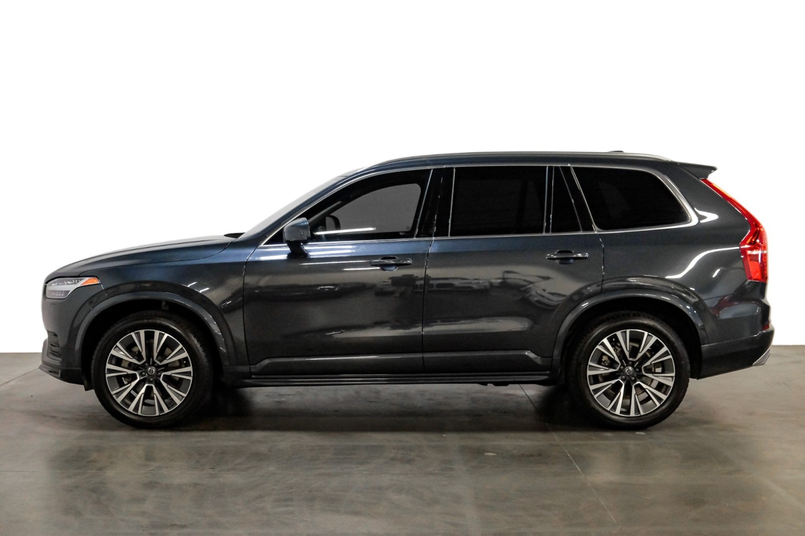 2021 Volvo XC90 T6 AWD Momentum 7P ClimatePkg AdvancedPkg ProtectionPkgPremier 2 10