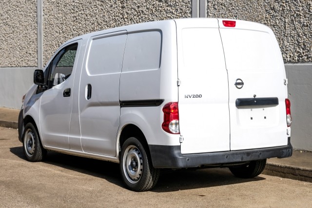 2017 Nissan NV200 Compact Cargo S 14