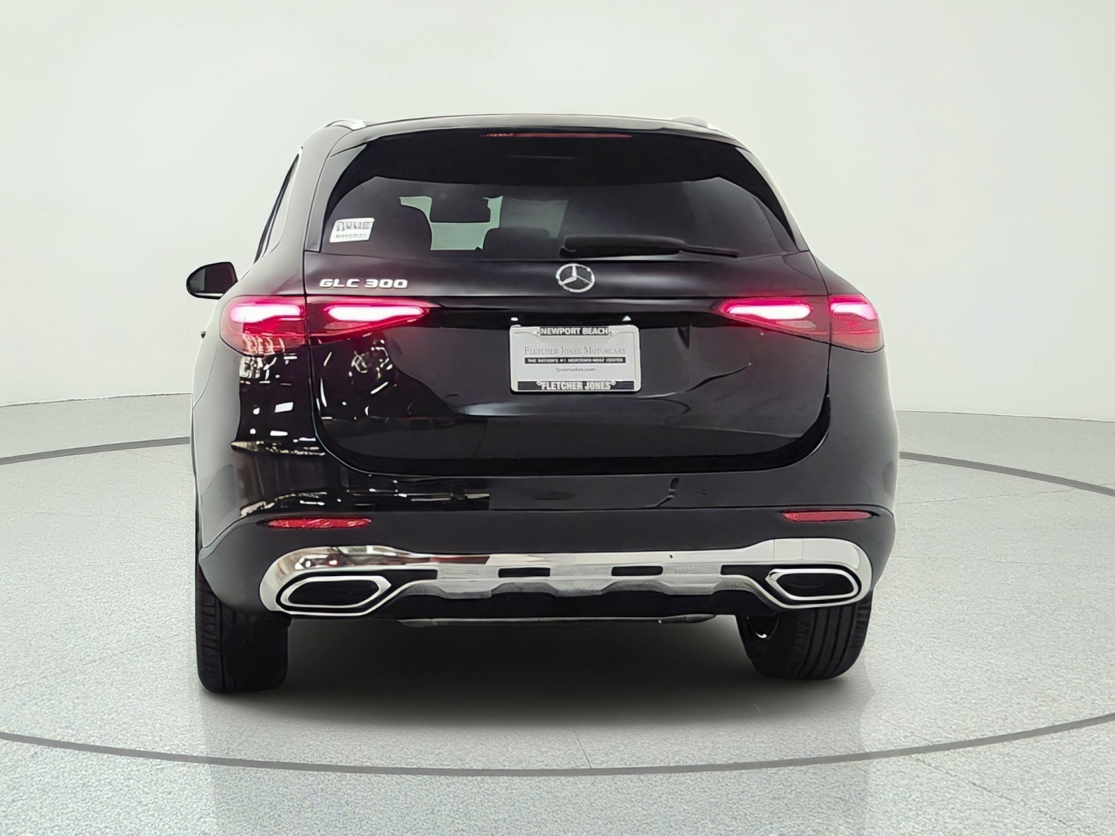 New 2027 Black Mercedes-Benz GLC 300 SUV image 6