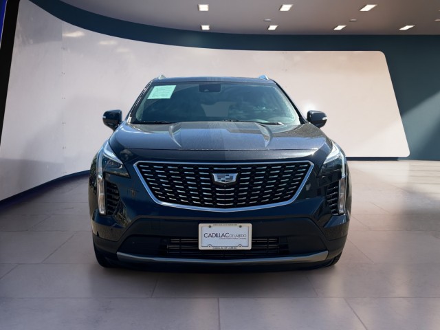 2022 Cadillac XT4 FWD Premium Luxury 8