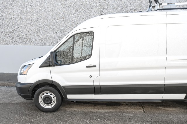 2019 Ford Transit Van  12