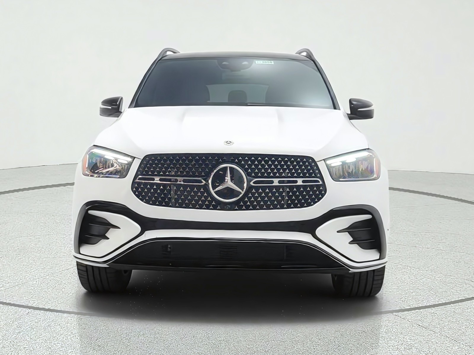 New 2026 MANUFAKTUR Moonlight White magno Mercedes-Benz GLE 450 4MATIC® SUV image 2