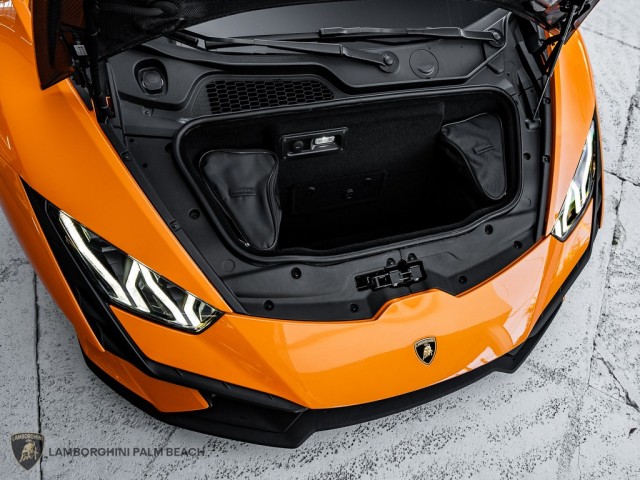 2023 Lamborghini Huracan Tecnica  in , 