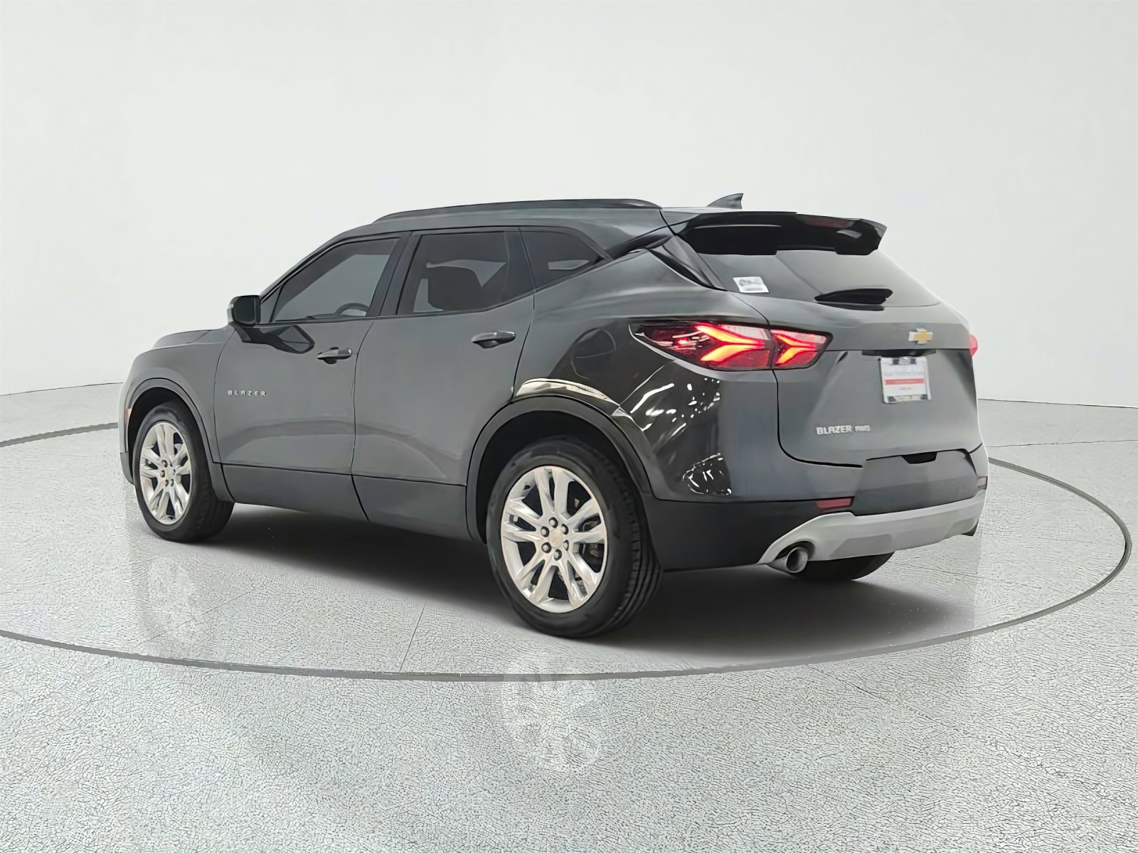 Used 2019 Nightfall Gray Metallic Chevrolet AWD 4dr w/3LT image 7
