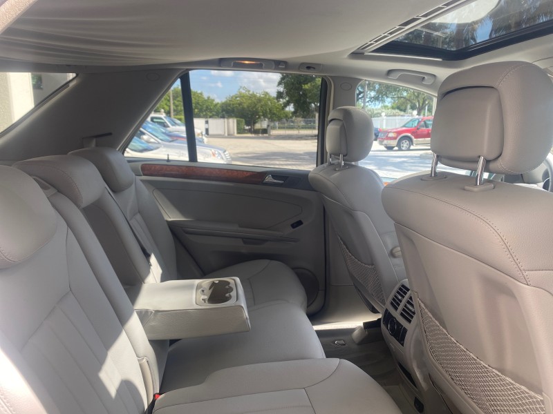 2008 Mercedes-Benz M-Class 3.5L 1 OWNER LOW MILES 48,493 in , 