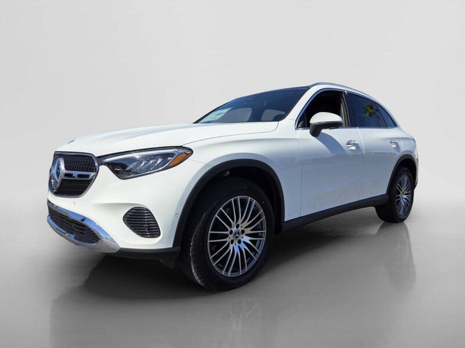New 2027 Polar White Mercedes-Benz GLC 300 SUV image 8