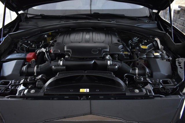 2017 Jaguar F-PACE Navi Leather Moonroof Heated Seats Parking Sensors 45
