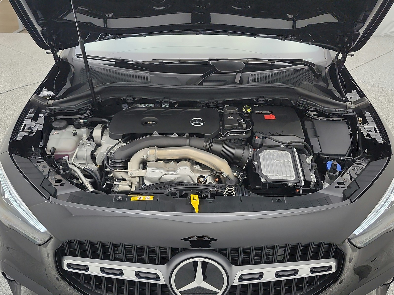 New 2026 Night Black Mercedes-Benz GLA 250 image 20