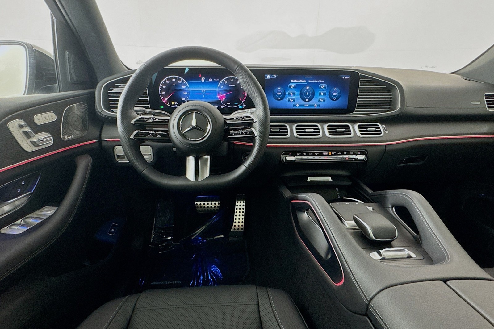 New 2026 MANUFAKTUR Signature Moonlight W Mercedes-Benz GLS 450 4MATIC® SUV image 4