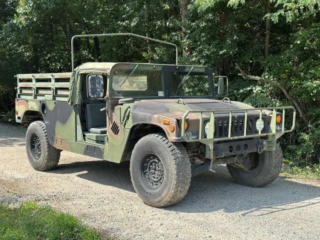 1992 AM General Hummer M998  Pickup Truck  in , 