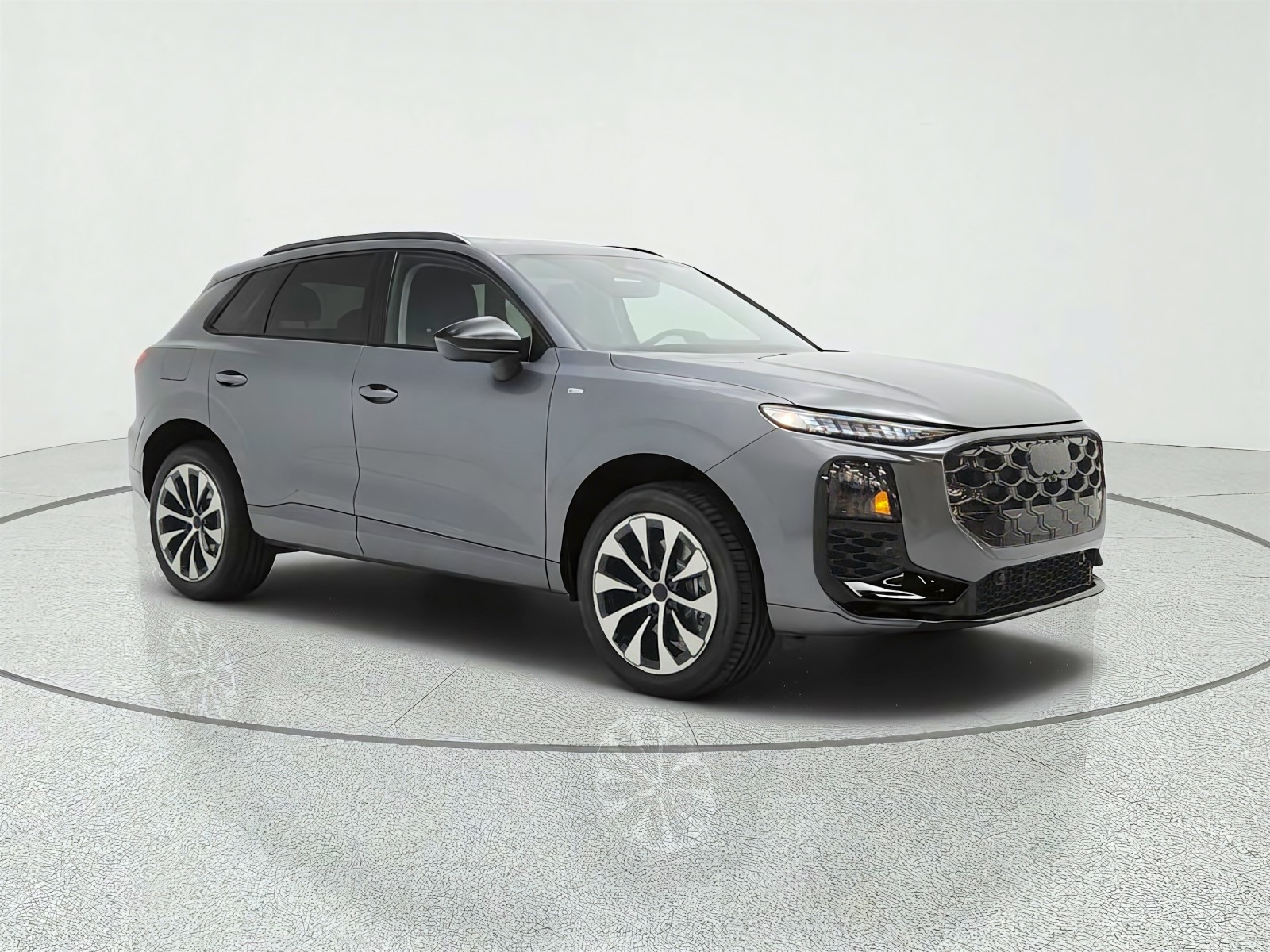 New 2026 Daytona Gray Pearl Effect Audi S line quattro image 3