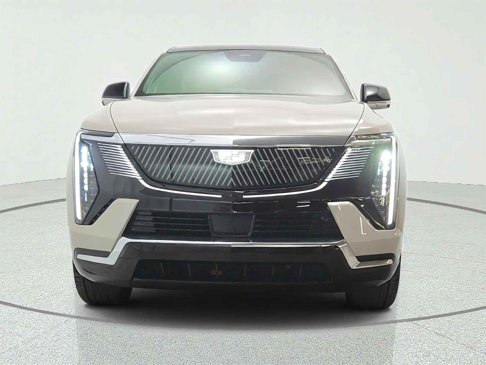 Used 2026 Sandstone Cadillac Premium Luxury image 2