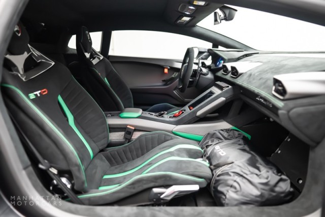 2022 Lamborghini Huracan STO For Sale