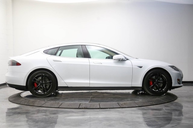 2016 Tesla Model S 70 kWh Battery 6