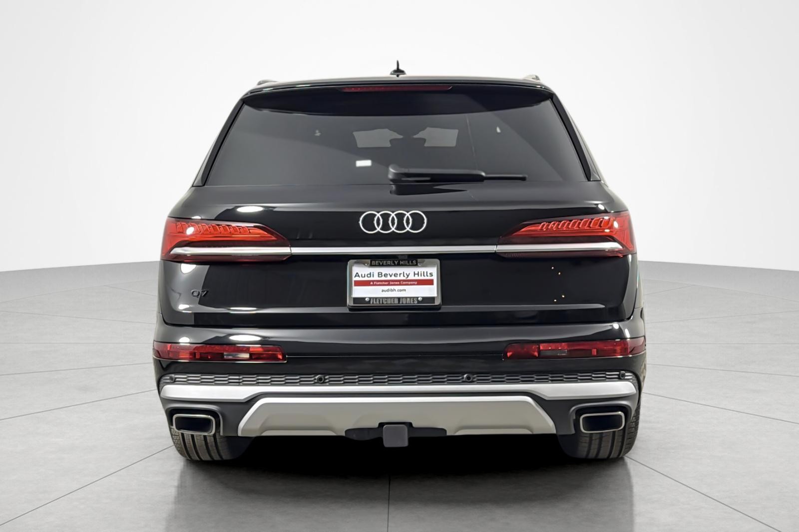 Used 2025 Mythos Black Metallic Audi Prestige 55 TFSI quattro image 4