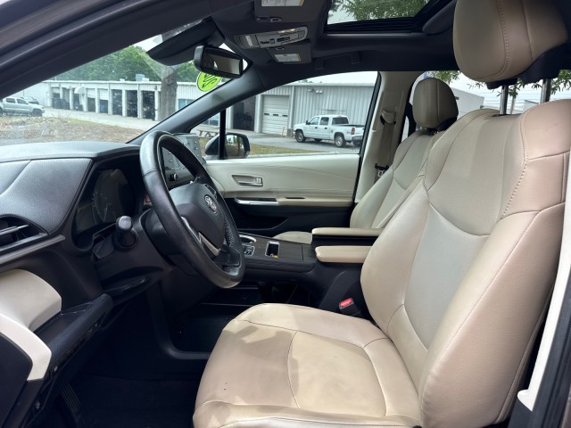 ToyotaSienna19