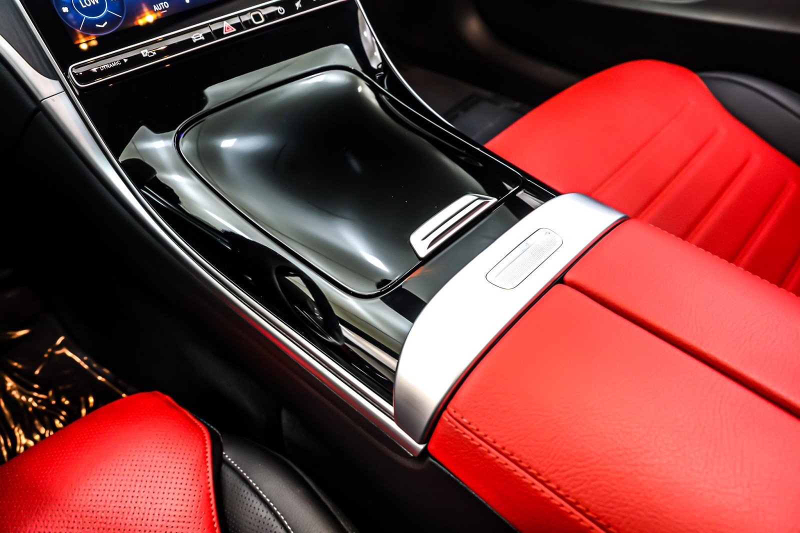 Certified Used 2025 Graphite Grey Metallic Mercedes-Benz C 300 Sedan image 8