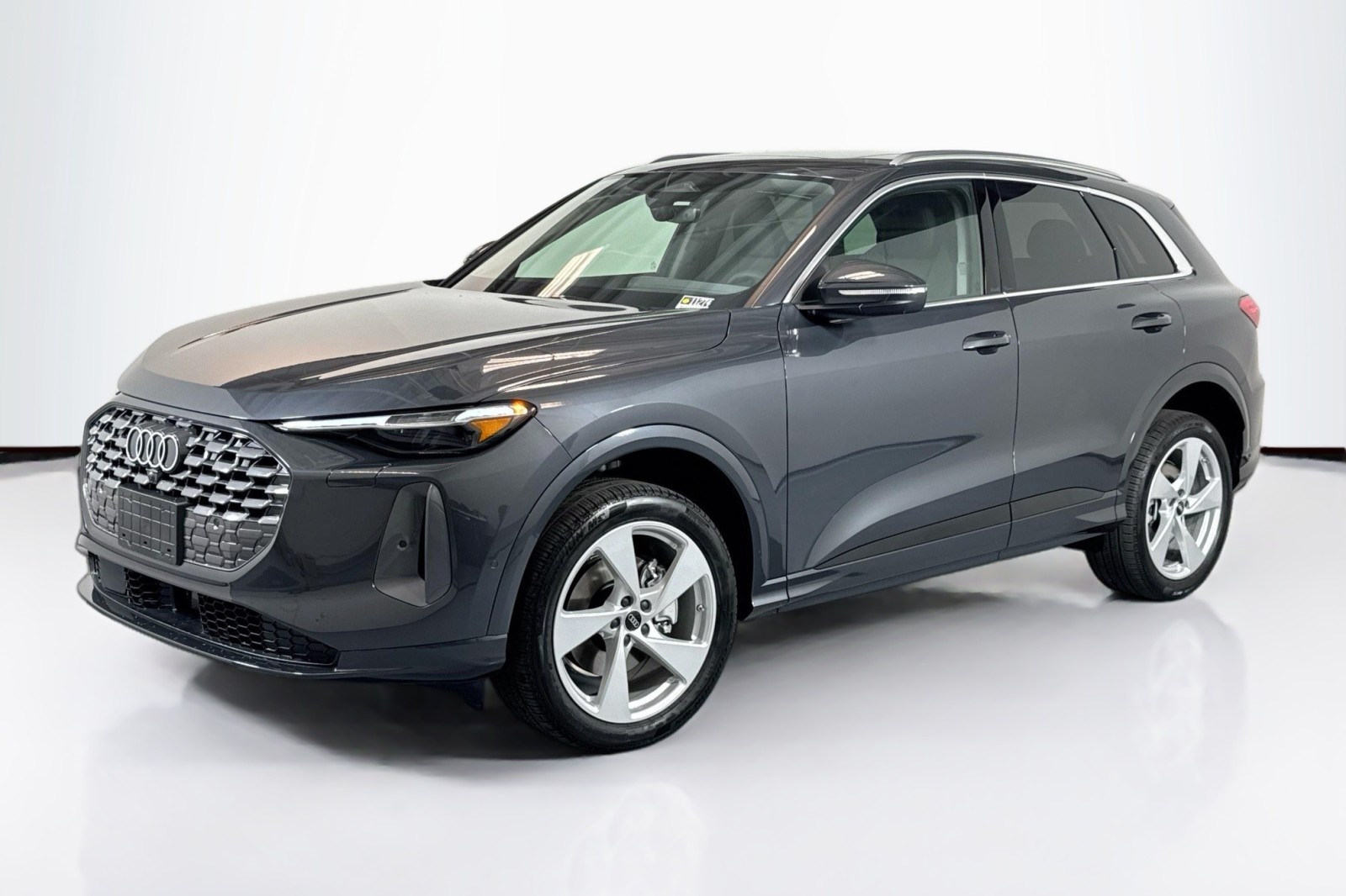 2025 Audi Q5 Premium Plus 2.0 TFSI quattro