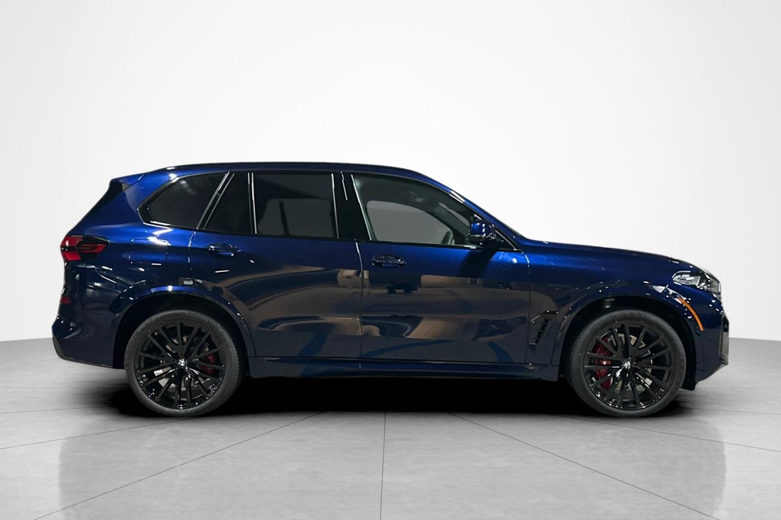 New 2026 Tanzanite Blue II Metallic BMW sDrive40i image 6