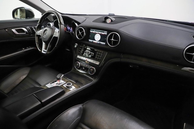 2015 Mercedes-Benz SL-Class SL 400 25
