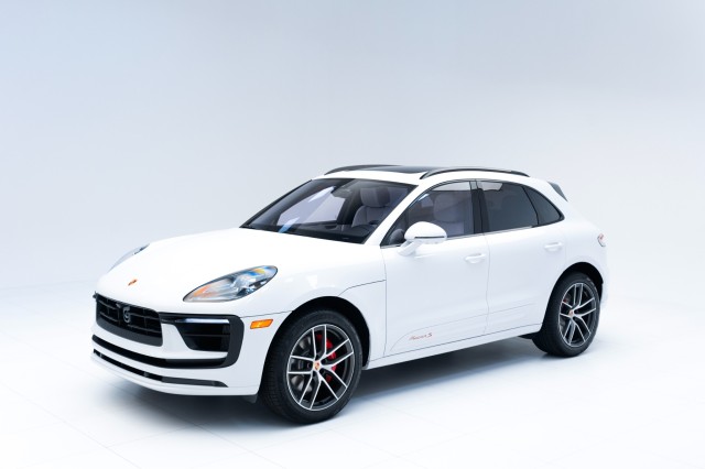 2024  Macan S in , 