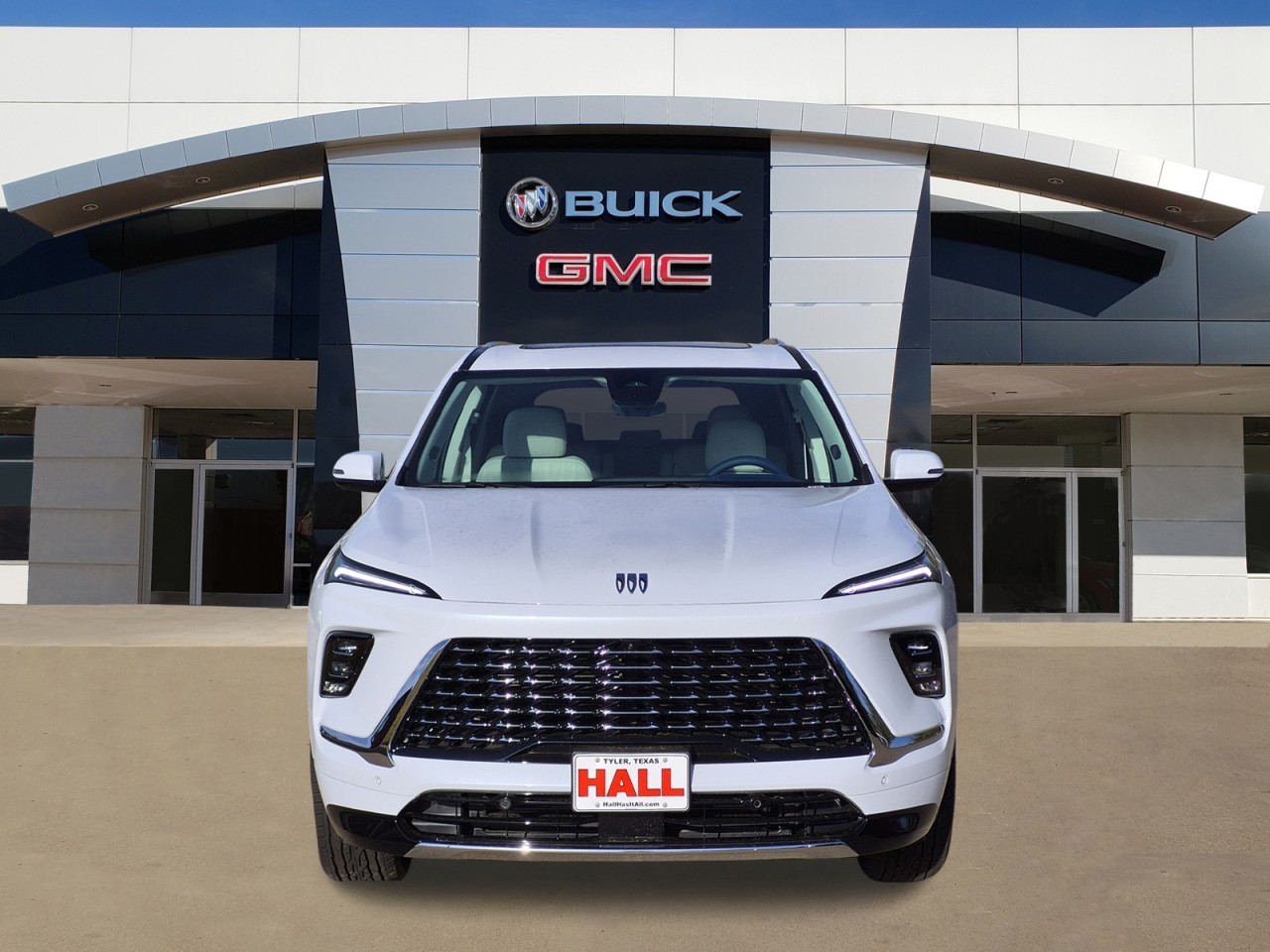 View vehicle photo 2