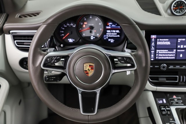 2021 Porsche Macan S 19