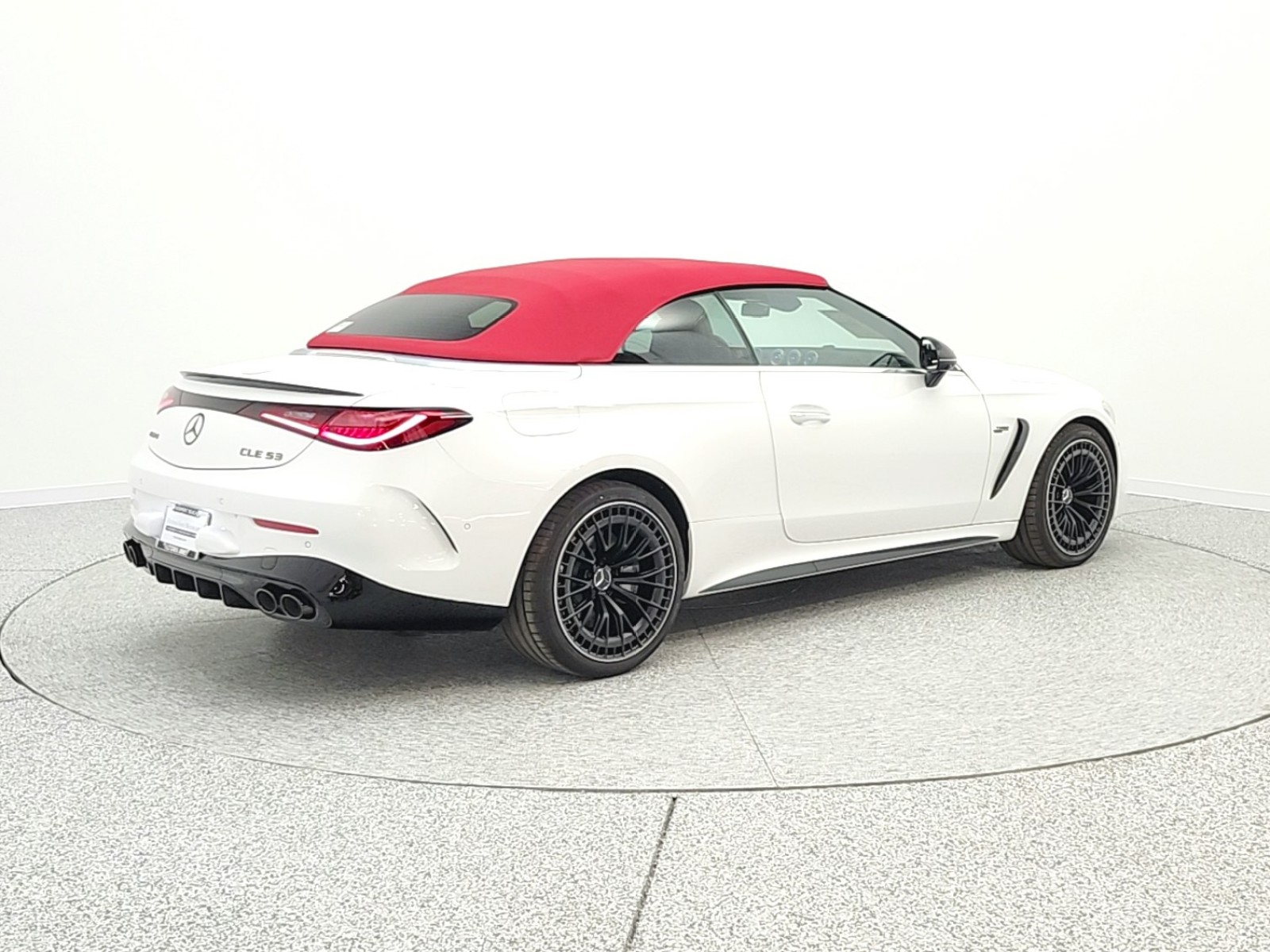 New 2026 MANUFAKTUR Moonlight White Metallic Mercedes-Benz AMG® CLE 53 image 19