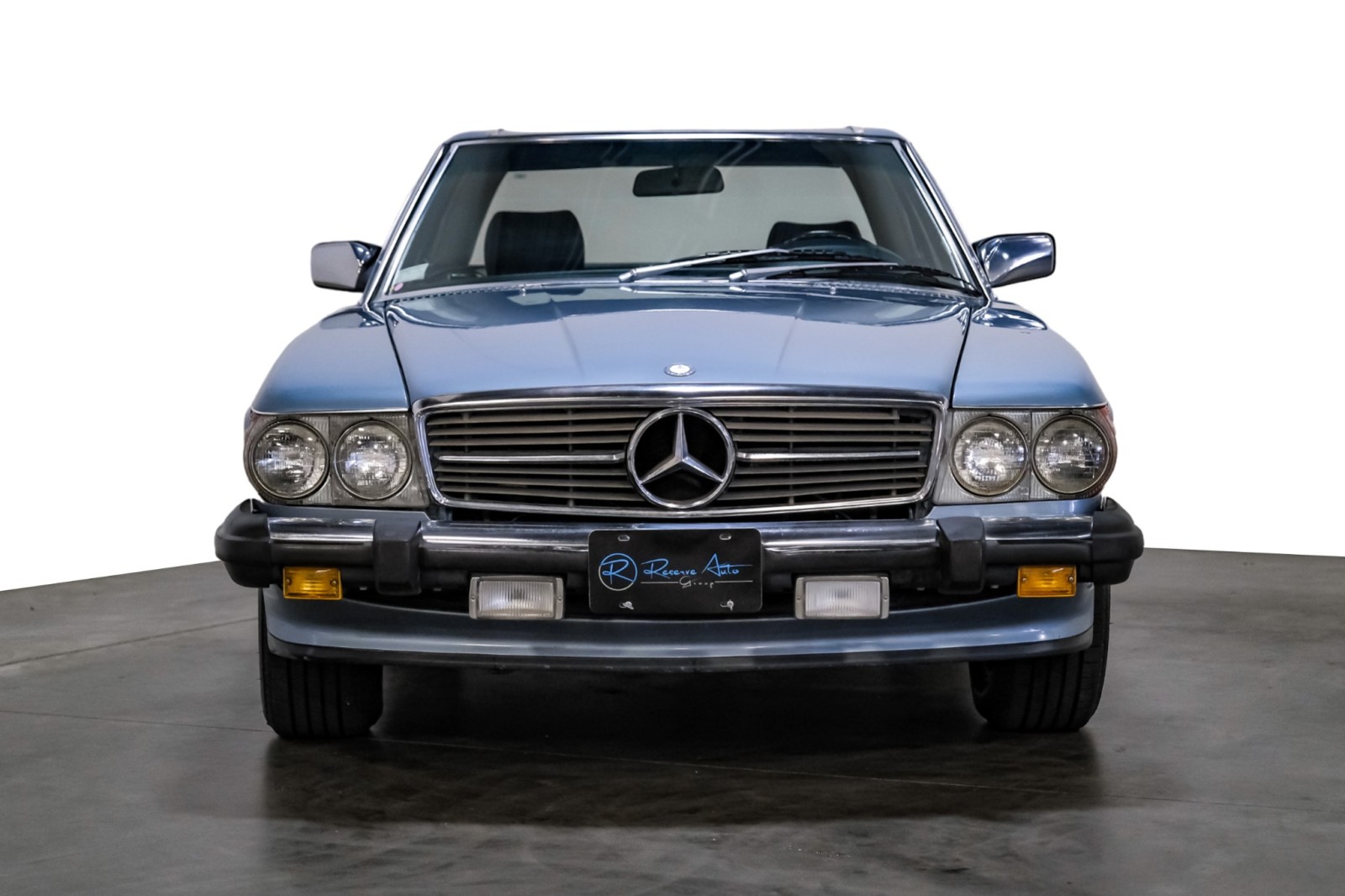 1986 Mercedes-Benz 560 Series Convertible 560SL 3