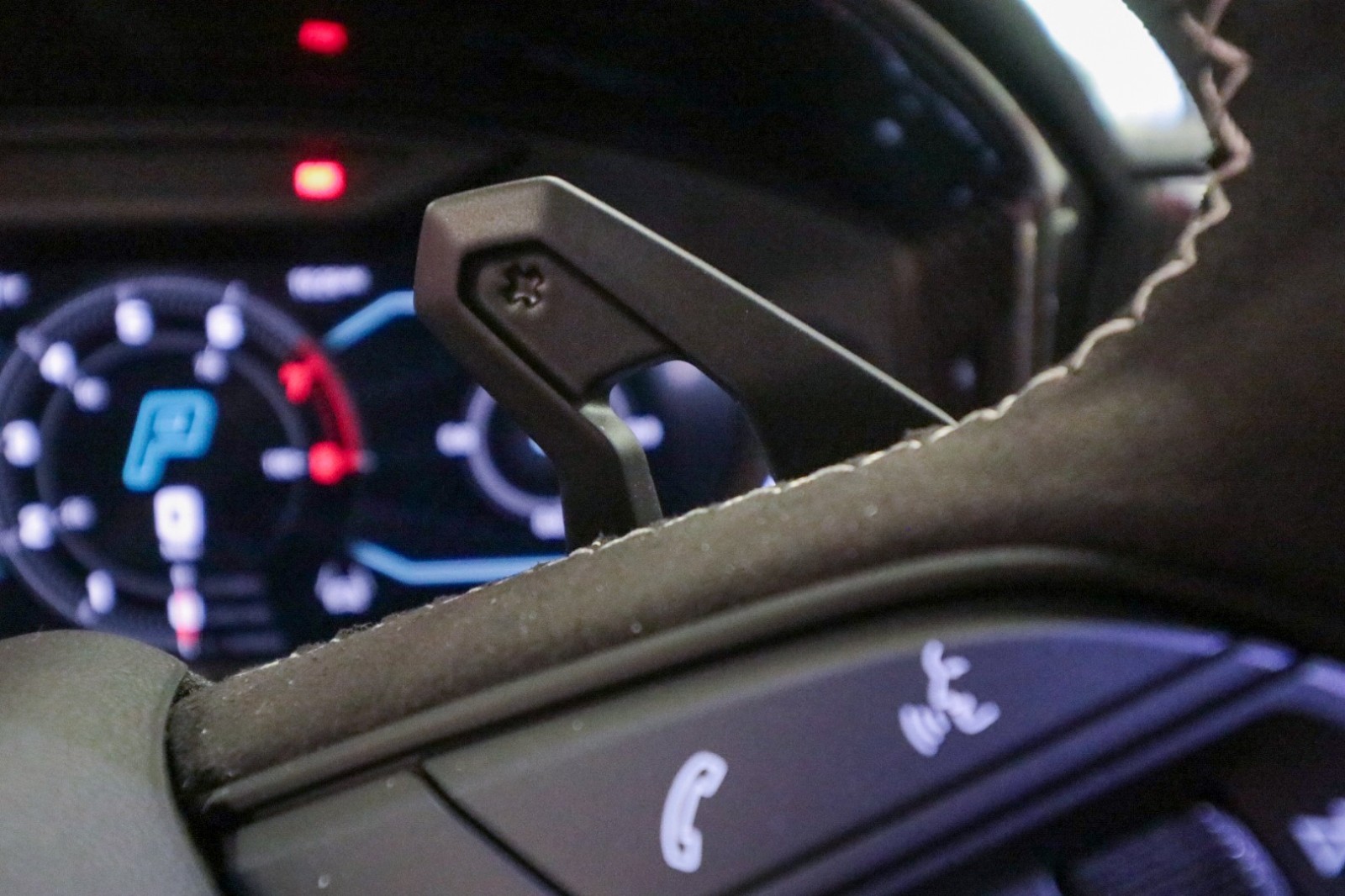 Used Car 2025 Lamborghini Urus  Se For Sale Under $360,000 In Austin, Texas