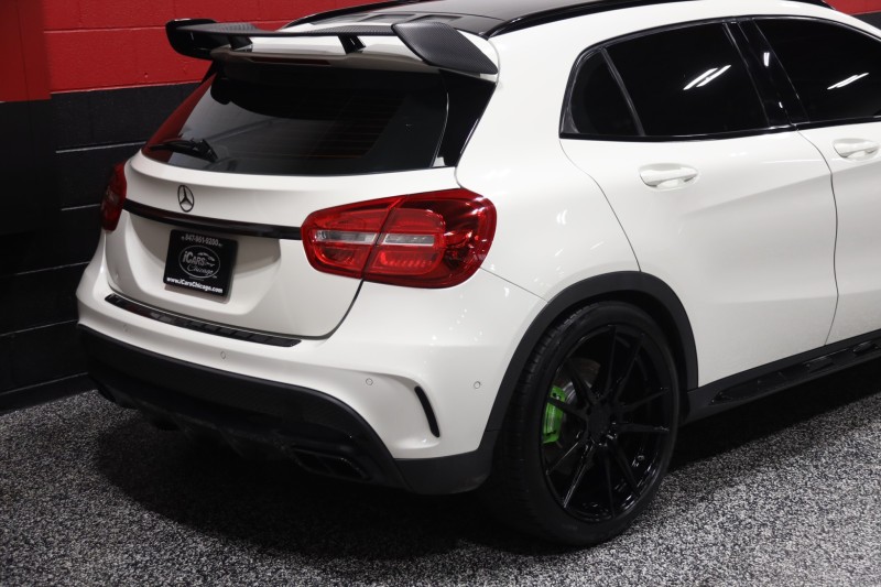 2015 Mercedes-Benz GLA 45 AMG 4MATIC w/Performance Pkgs 4dr Suv in , 