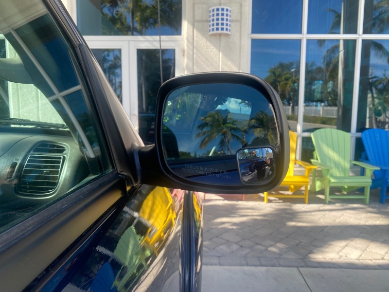 2004 Toyota Tundra SR5 V8 4.7 CREW CAB  FLORIDA in , 