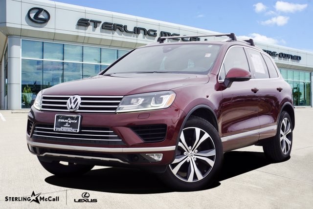 Pre Owned 17 Volkswagen Touareg Wolfsburg Edition Suv In Houston Hd Advantage Bmw Midtown