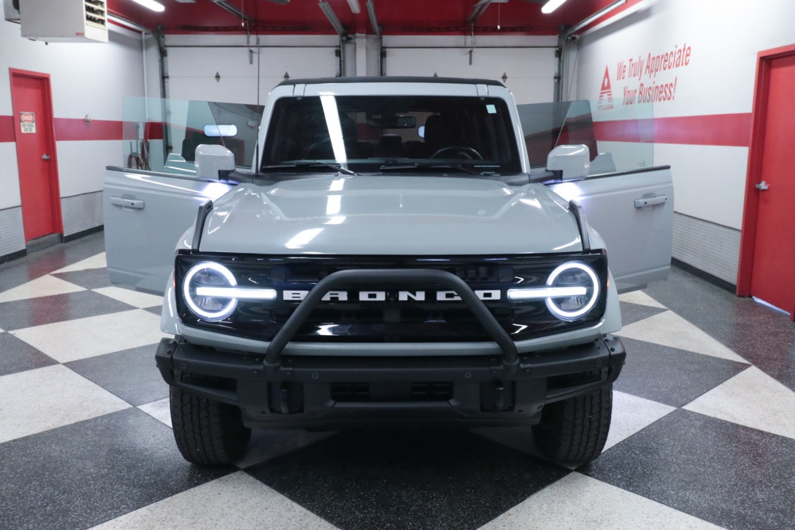 Used Car 2022 Ford Bronco  Outer Banks For Sale Under $50,000 In Austin, Texas