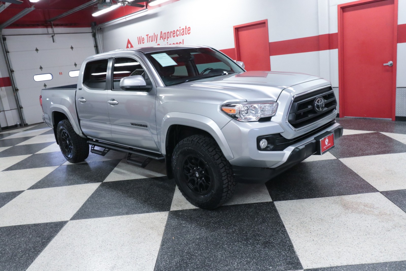 Used Car 2022 Toyota Tacoma 2wd  Sr5 For Sale Under $30,000 In Austin, Texas