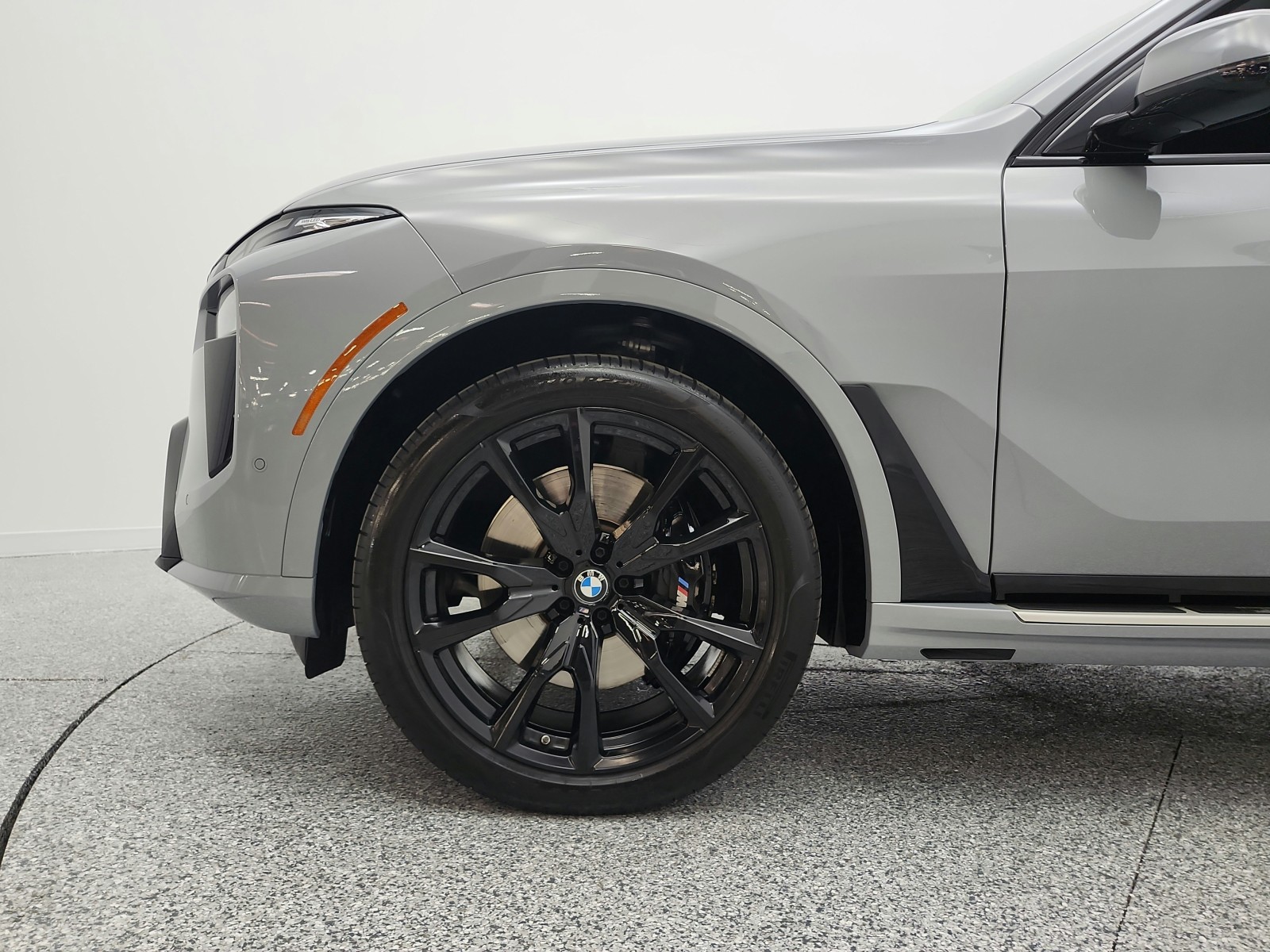 Used 2026 Brooklyn Grey Metallic BMW xDrive40i Sports Activity Vehicle image 23