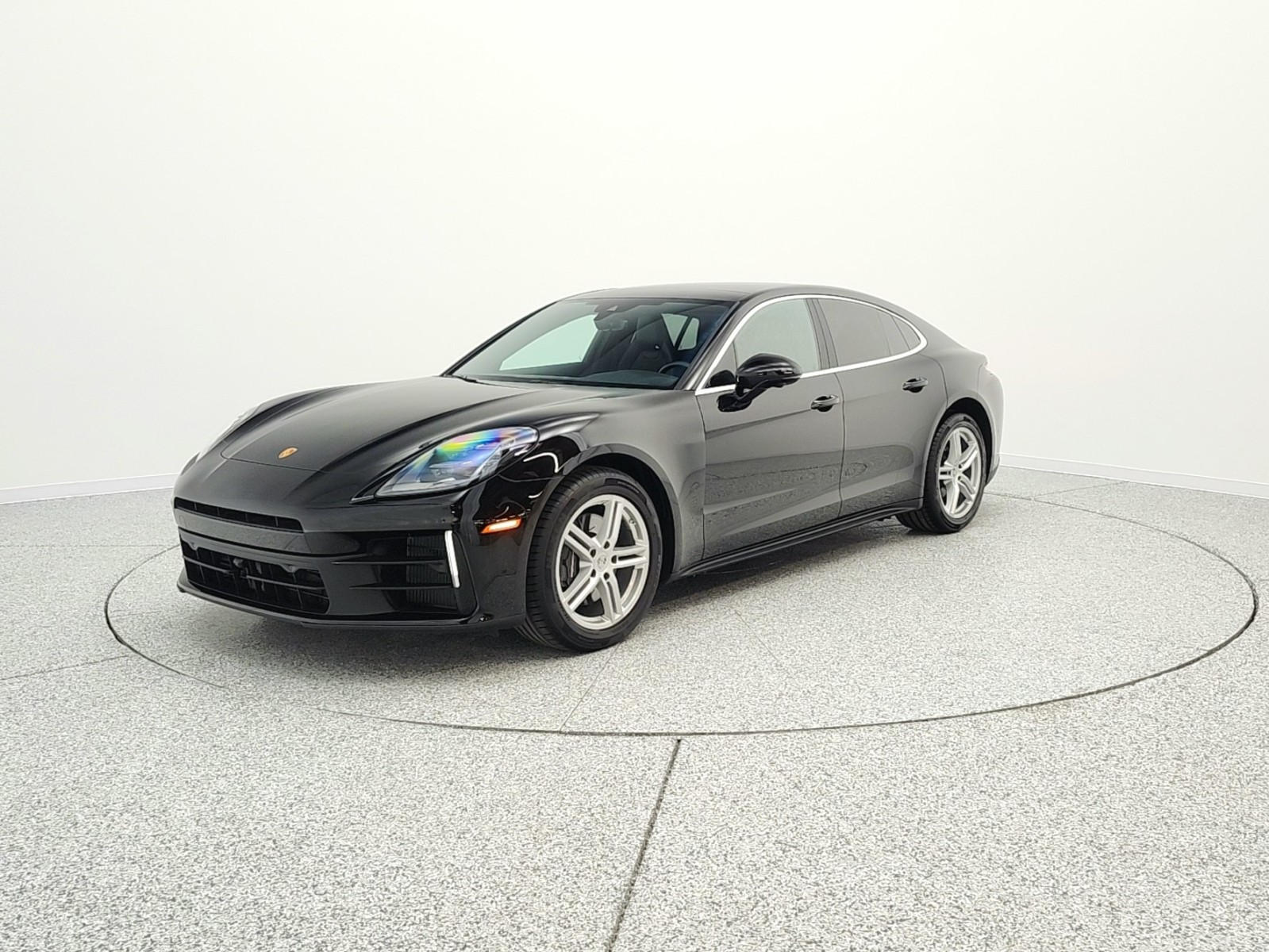 2025 Porsche Panamera RWD